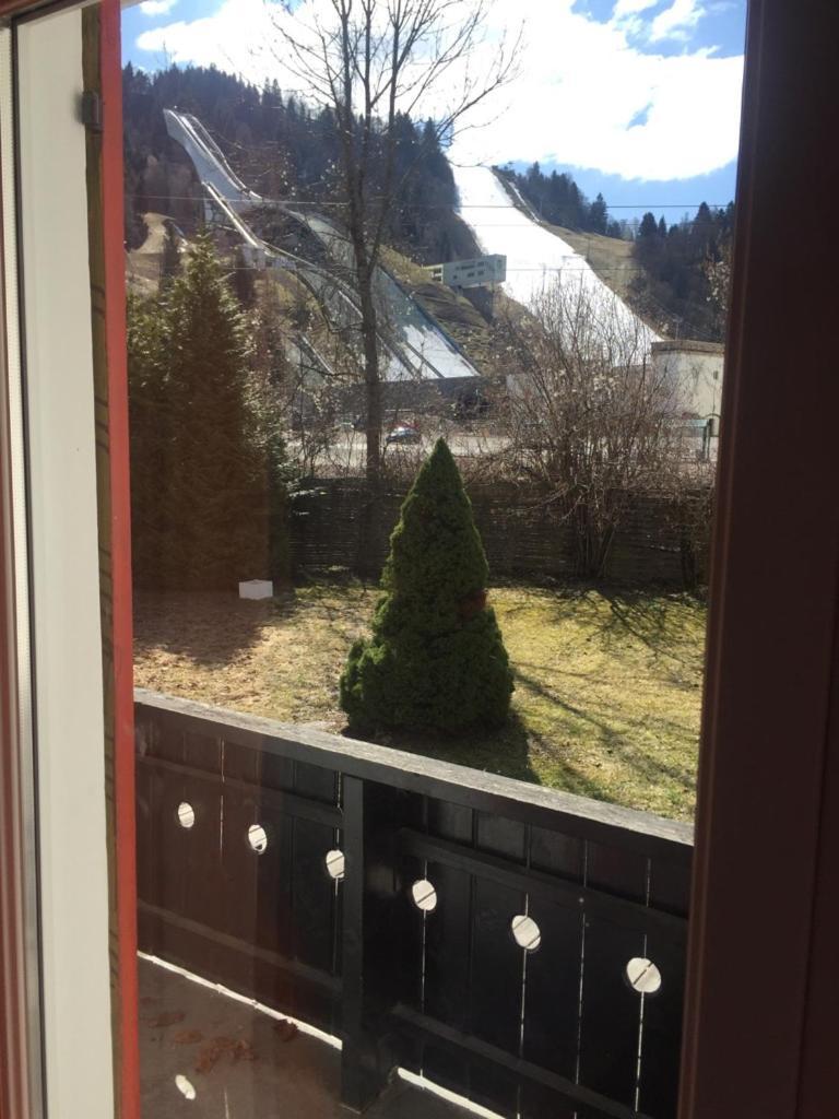 Hostel Der Athleten Garmisch-Partenkirchen Eksteriør billede